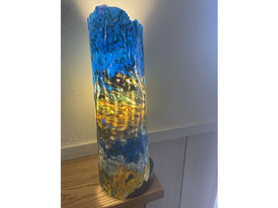 海洋プラスチック・ランプシェード作り 世界に一つだけのオシャレで素敵な宝物を作ろう 雨の日にもオススメ◎＜約2時間／古宇利島＞