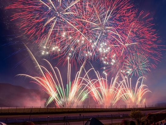 ac6273a1930d97b3c2beda69c058922f-1