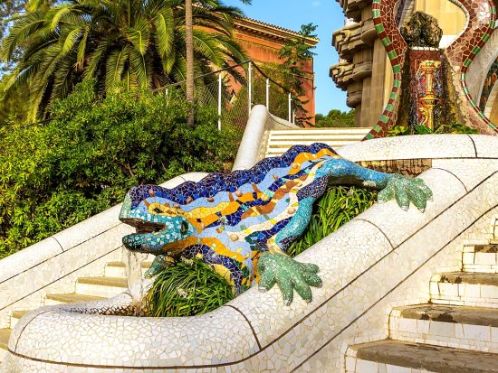 絶対にオトク！2大必見スポット　サグラダ・ファミリア＋グエル公園 1日観光ツアー　鐘塔エレベーター搭乗付き＜日本語ガイド／バルセロナ発着＞by[みゅう]