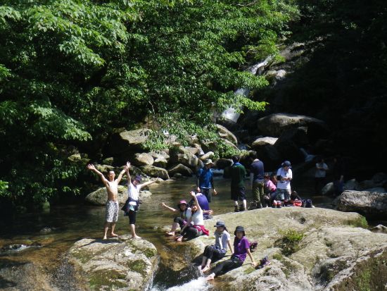 安房川リバーカヤック＆白谷雲水峡トレッキング 屋久島公認ガイドきまたガイドがご案内 <宮之浦～安房～尾之間エリア送迎可能／1名参加可能＞ by 屋久島らんぶりん