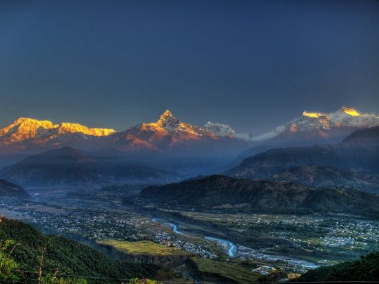 【5泊6日】ポカラ＆カトマンズ周遊観光ツアー ＜朝食付き／英語または日本語ガイド／トリブバン国際空港発着＞