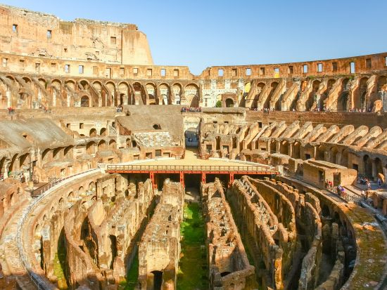 ローマ半日観光ツアー 公認日本語ガイドがご案内！世界遺産コロッセオ＋フォロ・ロマーノなど名所訪問＜午前or午後／混載／日本語ガイド＞by Mybus