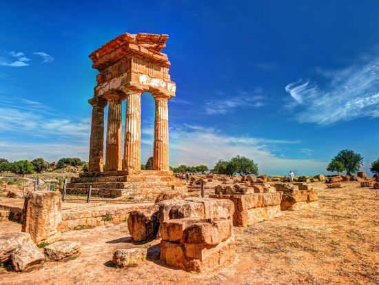 シチリア 4泊5日周遊ツアー　パレルモ＆モンレアーレ＆トラーパニ＆アグリジェントなど ＜貸切／パレルモ宿泊／朝食付き／パレルモ空港発＞