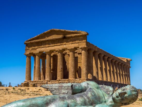 シチリア 4泊5日周遊ツアー　パレルモ＆モンレアーレ＆トラーパニ＆アグリジェントなど ＜貸切／パレルモ宿泊／朝食付き／パレルモ空港発＞