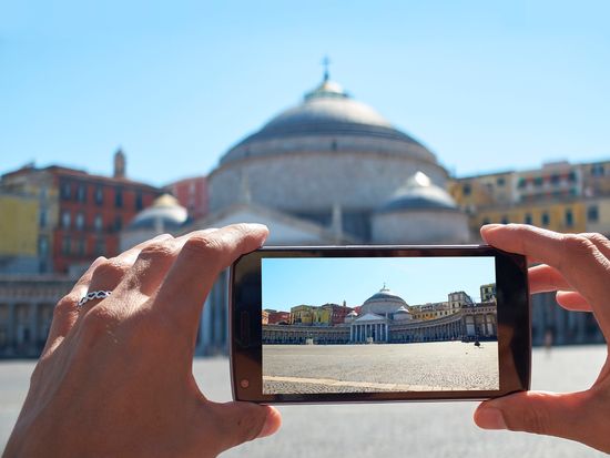 Naples walking tour 4