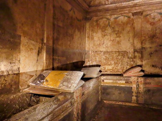 underground in Sanita district_pixta_111198745_M