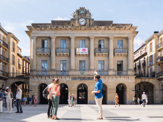 サン・セバスチャン観光＆バル体験　ピンチョス＆ドリンク付き＜午前or午後／英語ガイド／2時間／サン・セバスチャン発＞