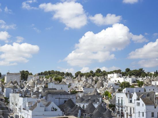 【プライベートツアー】ナポリから行く！アルベロベッロ＆マテーラ1日観光＜車貸切／日本語ガイドありorなし／ナポリ発＞ by Zenzero