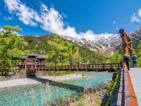 金沢発着日帰りバスツアー 上高地 マイカーではアクセスすることのできない絶景の北アルプスを満喫！ 大正池も下車可能 ＜5～7月／1日＞