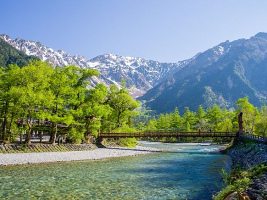 金沢発着日帰りバスツアー 上高地 マイカーではアクセスすることのできない絶景の北アルプスを満喫！ 大正池も下車可能 ＜5～7月／1日＞