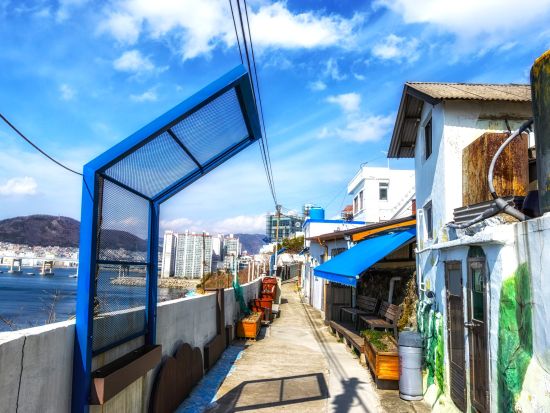 釜山フォトジェニック観光ツアー　甘川文化村＆ヒンヨウル文化村を訪問！ ＜午前／日本語ガイド／釜山港送迎可＞