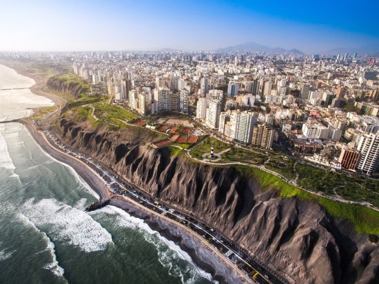 【貸切】リマ・ホルヘ・チャベス国際空港⇔リマ市内 送迎サービス＜英語またはスペイン語ドライバー／日本語ガイド手配オプションあり＞