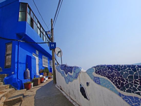 釜山フォトジェニック観光ツアー　甘川文化村＆ヒンヨウル文化村を訪問！ ＜午前／日本語ガイド／釜山港送迎可＞