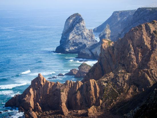 世界遺産シントラ＆ロカ岬 半日ツアー　シントラ宮殿入場付き＜貸切／午前または午後／日本語ガイド＞by Mybus