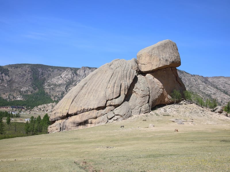 Mongolia_ Gorkhi Terelj National Park_Turtle Rock_pixta_82192694