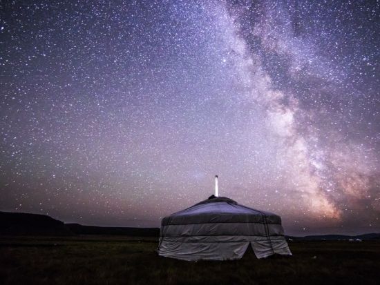 【4泊5日】遊牧民宅ホームステイが選べる！テレルジ国立公園＆ドラマのロケ地巡り 文化体験満喫ツアー ＜食事付き／日本語ガイド／チンギスハーン国際空港発着＞