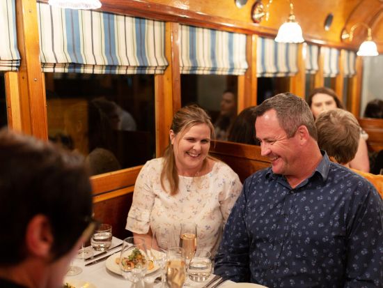 クライストチャーチ　トラムウェイレストラン 4コースディナー