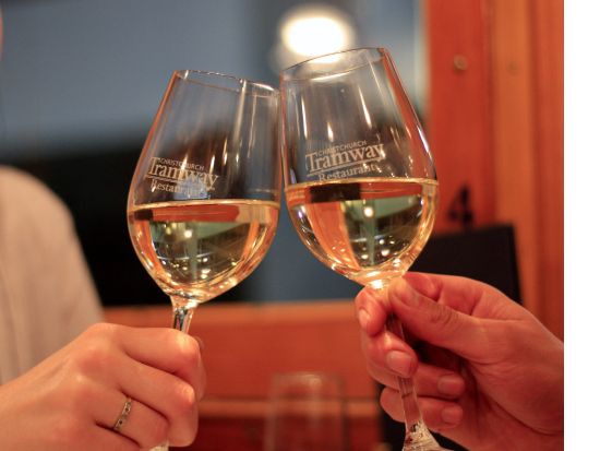 クライストチャーチ　トラムウェイレストラン 4コースディナー