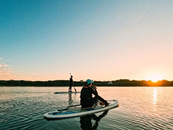 サンライズSUP or カヌーツアー 朝から爽やか感動体験！大自然を感じながら朝日を眺めよう＜約2時間市街地送迎可／石垣島発＞