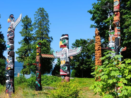 バンクーバー半日観光ツアー　グランビルアイランド＆スタンレーパーク他 ＜日本語オーディオガイド／午後発＞
