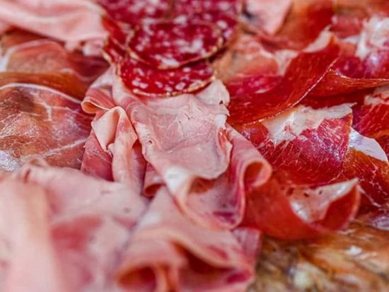 ボローニャ グルメウォーキングツアー　パスタやジェラートなど名物フードを食べ歩き！ワイン付き＜英語／約3.5時間＞