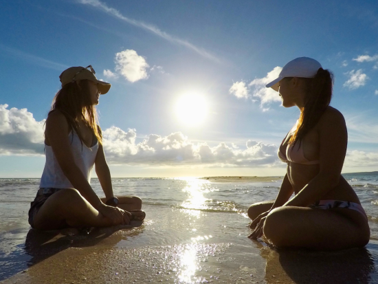 幻の島「ユニの浜」上陸カヤックツアー 360°海に囲まれた絶景ビューを堪能！＜中級者向け／午前・午後／2時間／3歳から参加OK／宮古島＞