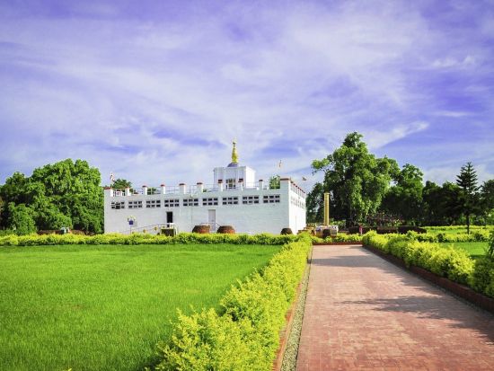 【2泊3日】ブッダの聖地ルンビニへ！往復車利用　全日程3つ星ホテル利用＜選べる日本語or英語ガイド／カトマンズ発＞