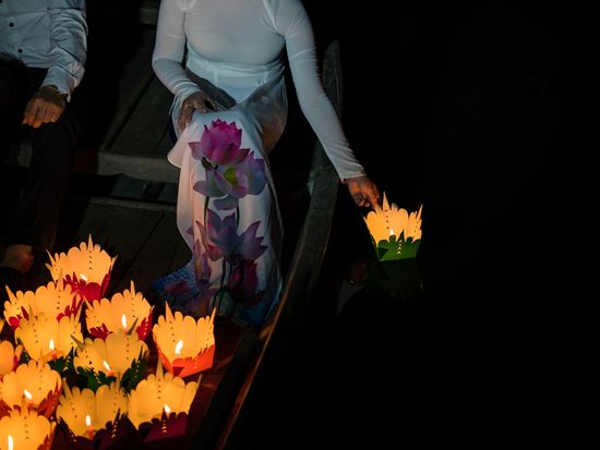 Vetnam_Hoi An_Paper Lantern_shutterstock_430291414