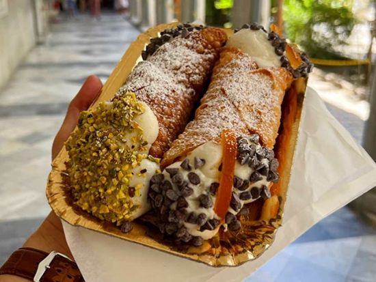 パレルモ グルメウォーキングツアー　パスタやカンノーリなど名物フードを食べ歩き！ドリンク付き＜英語／約3時間＞