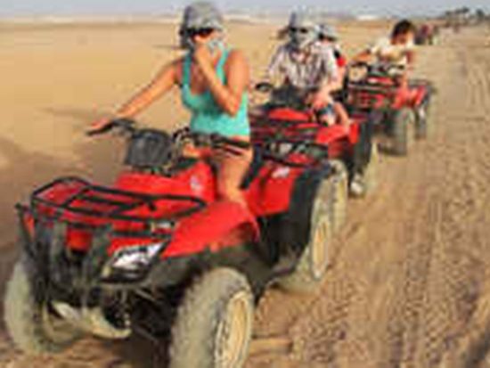 四輪バギーでタンシフトの自然を駆け巡る2時間ツアー&ミントティー付き＜送迎付き／英語／マラケシュ発＞