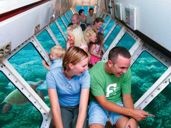 世界遺産グレートバリアリーフクルーズ　グリーン島＆フィッツロイ島を1日で巡る充実プラン！シュノーケルなどのアクティビティも満喫＜ケアンズ発＞by Big Cat