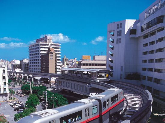 沖縄モノレール 有効期間内なら何度も乗り降り可能！ゆいレール終日乗車券＋割引クーポン 東京バス1日乗り放題付きチケットも＜乗り放題＞