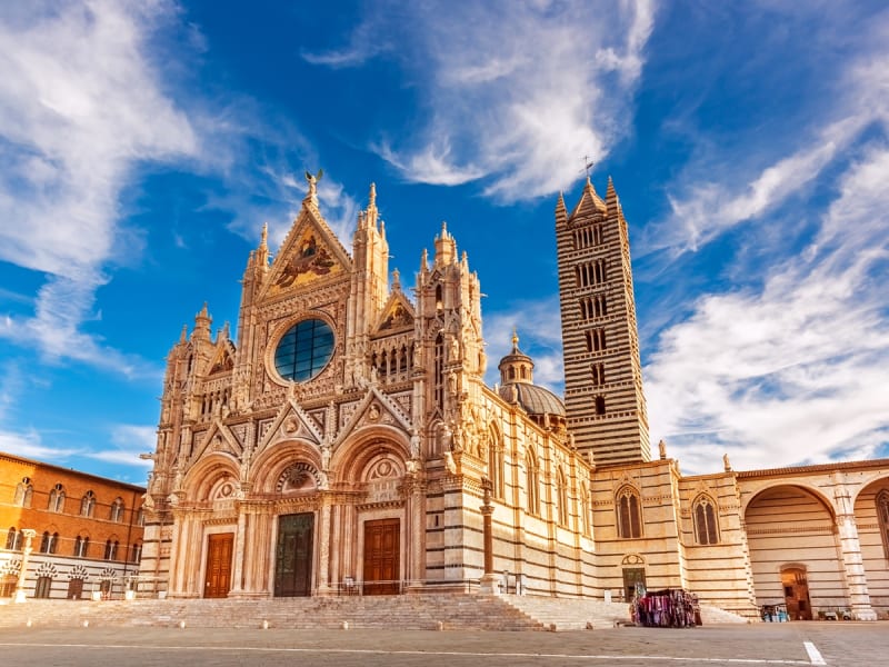 Italy_Siena_Cathedral_shutterstock_1027666891 (1)
