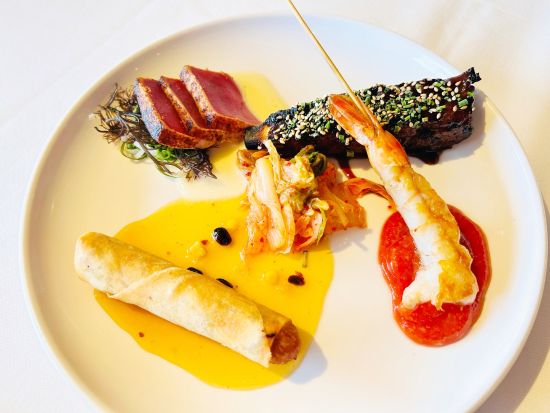 ロイズ(Roy's)レストラン　食事券＆事前予約　ワイキキで楽しめるハワイクイジーン料理＜夕食／ワイキキビーチウォーク店＞