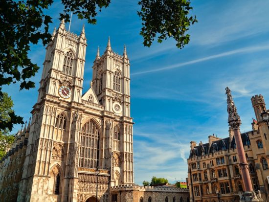 eSIMサービス イギリス国内対応＜1～5GB／最大30日間／日本語対応／データ通信専用＞