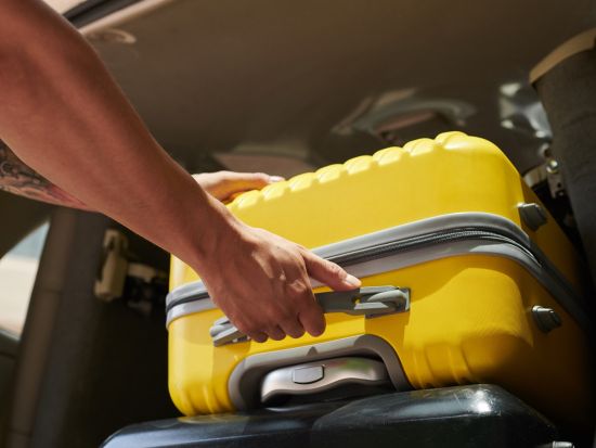 レユニオン ローラン・ギャロス空港⇔ホテル 送迎サービス＜英語ドライバー／専用車＞