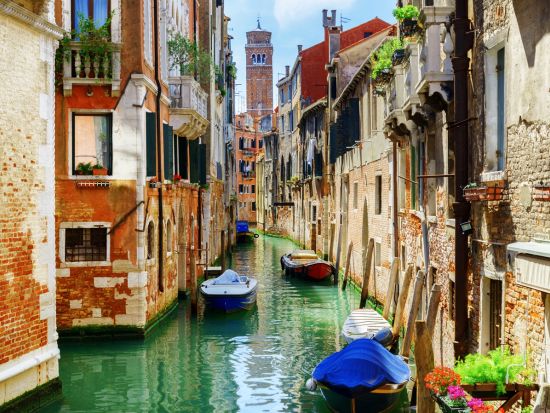 ヴェネチア　ゴンドラ遊覧事前予約　ため息橋コース＜混載／25分／英語アシスタントによる誘導付／サン・ザッカリア広場集合＞