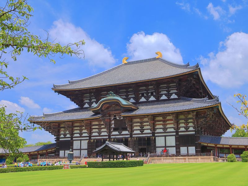Japan_Nara_Todai-ji_pixta_41221739