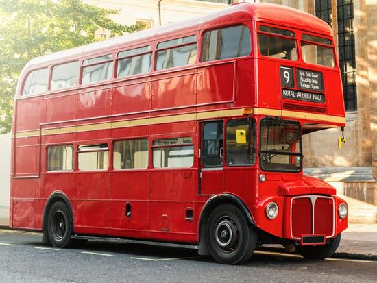 uk_london_double decker_shutterstock_367370174
