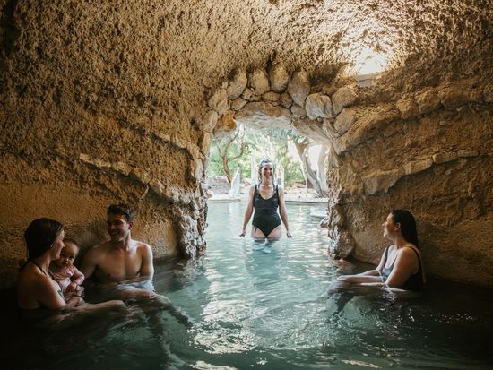 Peninsula Hot Springs - Bath House (9)