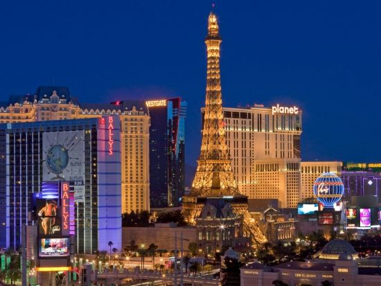 ラスベガスのエッフェル塔体験　入場チケット事前予約 by Tiqets