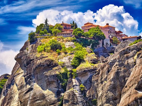 アテネから行く世界遺産メテオラ1日観光　3つの修道院に入場＜英語ガイド／アテネ発＞