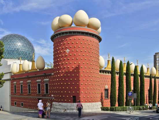 ダリ劇場美術館 入場チケット＜ガイド付きプランあり＞