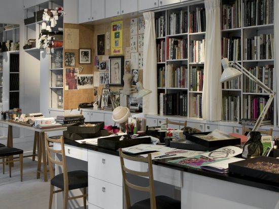 パリ　イヴ・サンローラン美術館　入場チケット予約