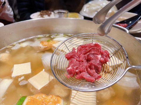 野牛殿  新鮮な温体牛を使用した火鍋料理 食事券＆事前予約サービス ＜中山エリア＞ 