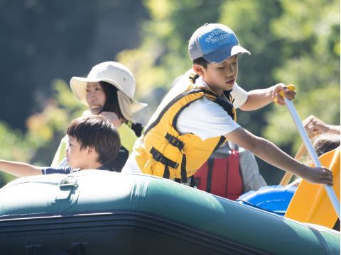 【愛犬・愛猫連れOK】定山渓 豊平川ちびっこラフティングツアー  1歳からできる川遊びツアー！流れがゆるやかで小さなお子様も安心♪＜4～11月／埜のてらす集合＞