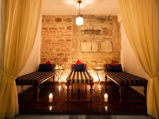 イスタンブール旧市街 「ジャーロール・ハマム (Cagaloglu Hammam)」事前予約サービス