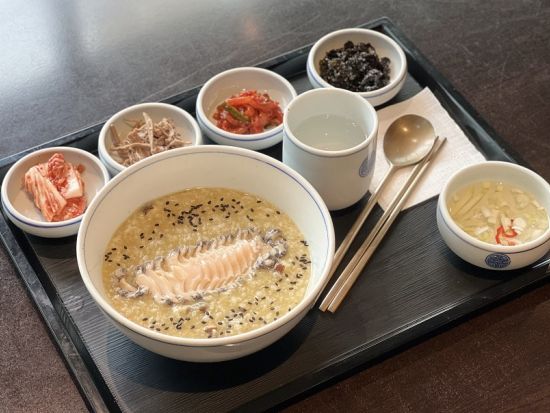 韓国料理店「喜粥喜粥（ヒジュッヒジュッ）」食事券＆事前予約サービス ＜明洞駅徒歩3分＞