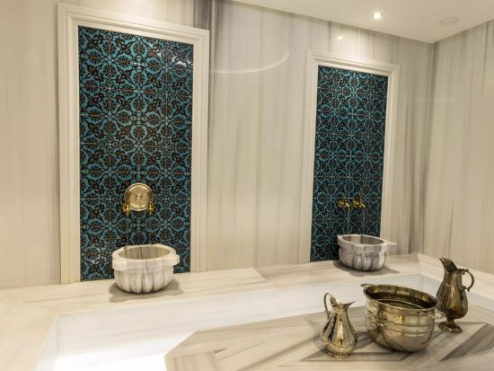 イスタンブール新市街 「ラディソン・ホテル・イスタンブール・ハルビエ」内 スパ事前予約サービス  ホテルでハマム体験