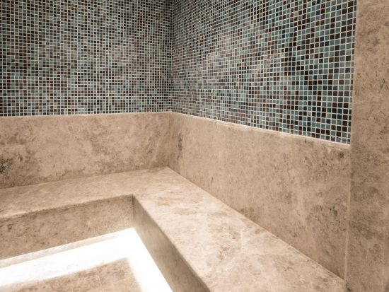 イスタンブール新市街 「ラディソン・ホテル・イスタンブール・ハルビエ」内 スパ事前予約サービス  ホテルでハマム体験